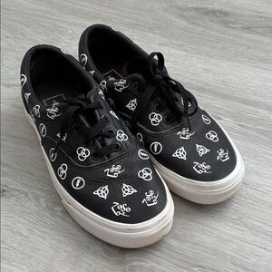 Vans & Led Zeppelin Black Lace-Up Women's Sneakers